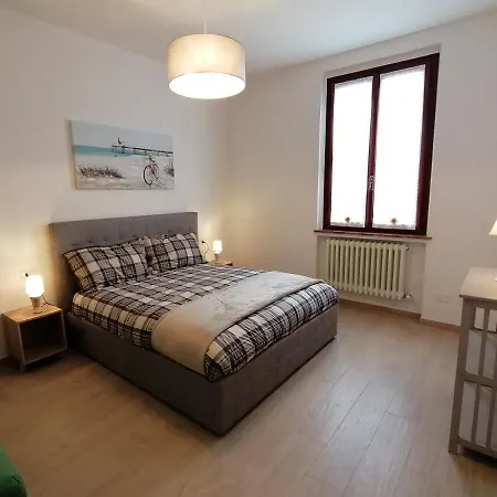 San Bartolo Rent Apartments, Un Passo Da Firenze Apartment *